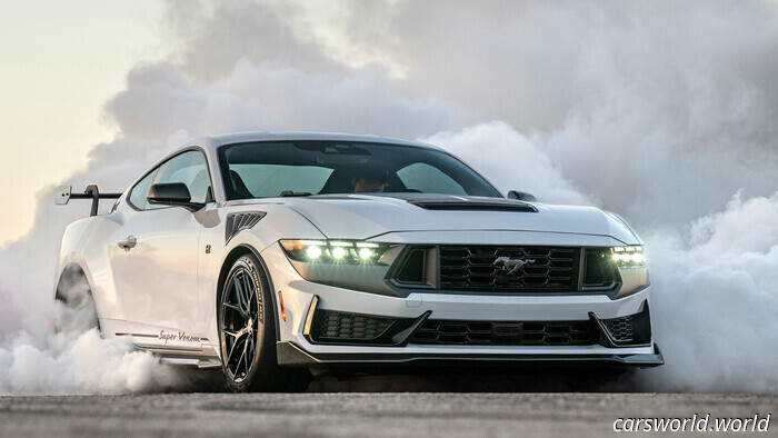 850-СИЛЬНЫЙ Super Venom Mustang от Hennessey поражает как Кобра | Carscoops